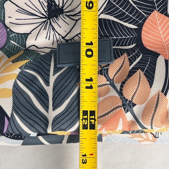 Vera Bradley Lighten Up Essential Compact Backpack Palm Floral NWT 12.5" x 12.5" - Picture 7 of 8